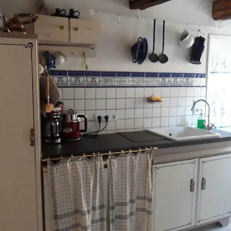 Omas Schmuckkaestle Feriehus *