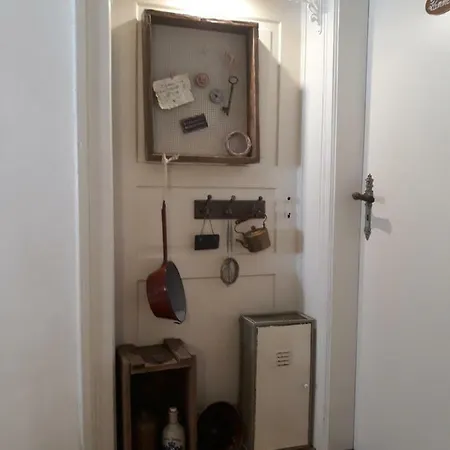 Feriehus Omas Schmuckkaestle *