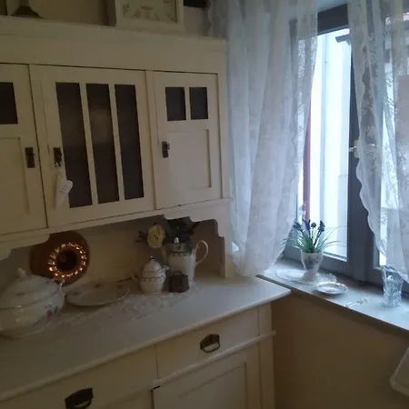 Omas Schmuckkaestle Semesterbostad *